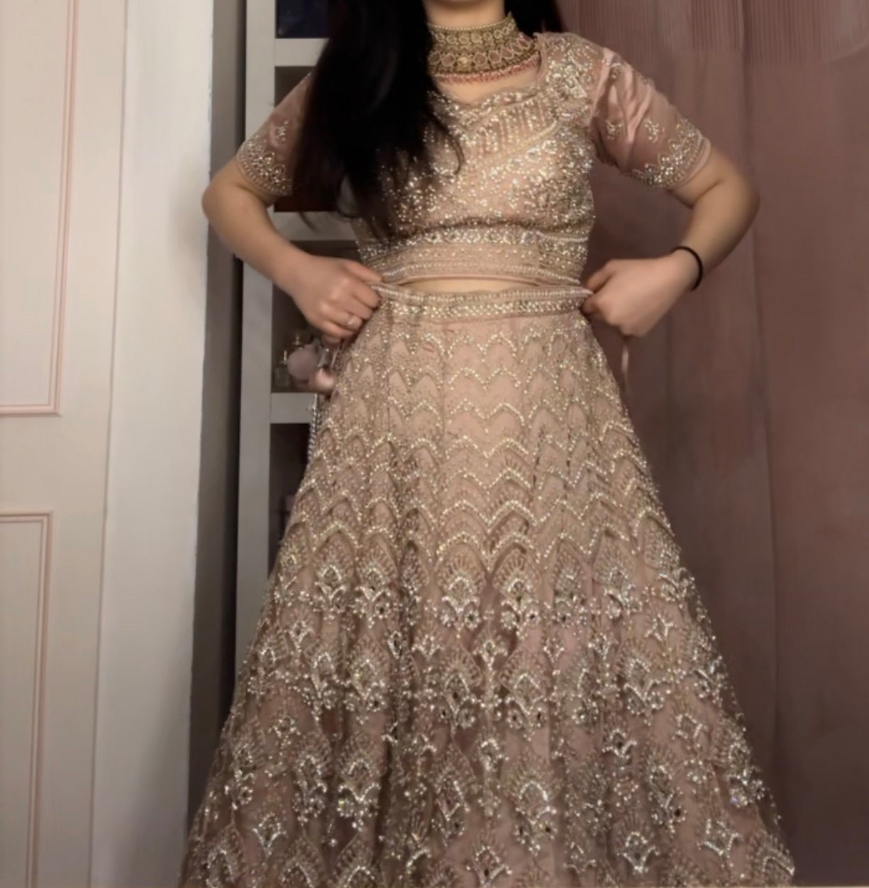 Pink lengha