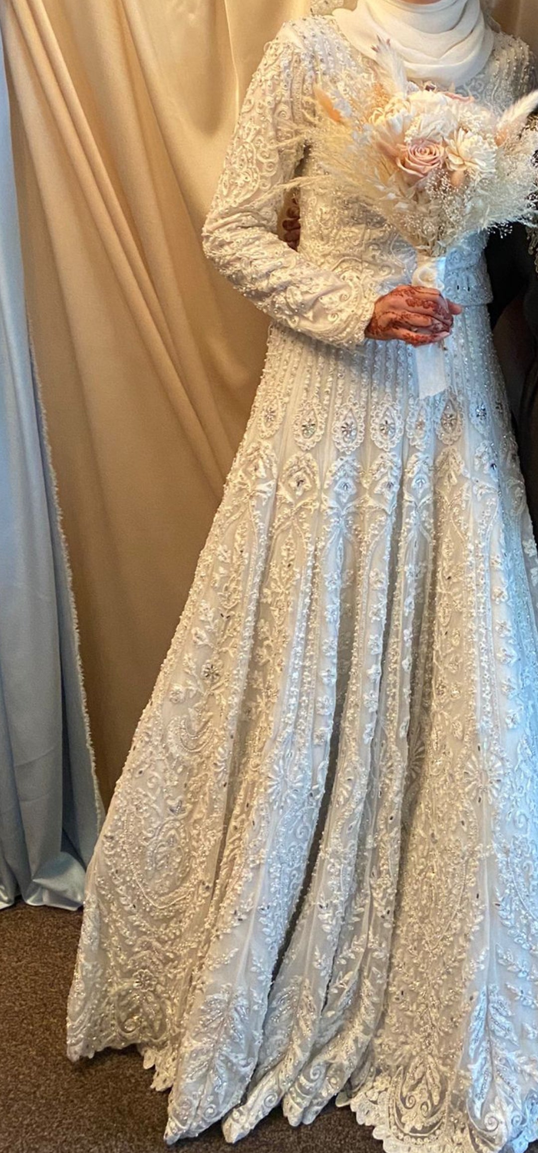 Off white Lengha