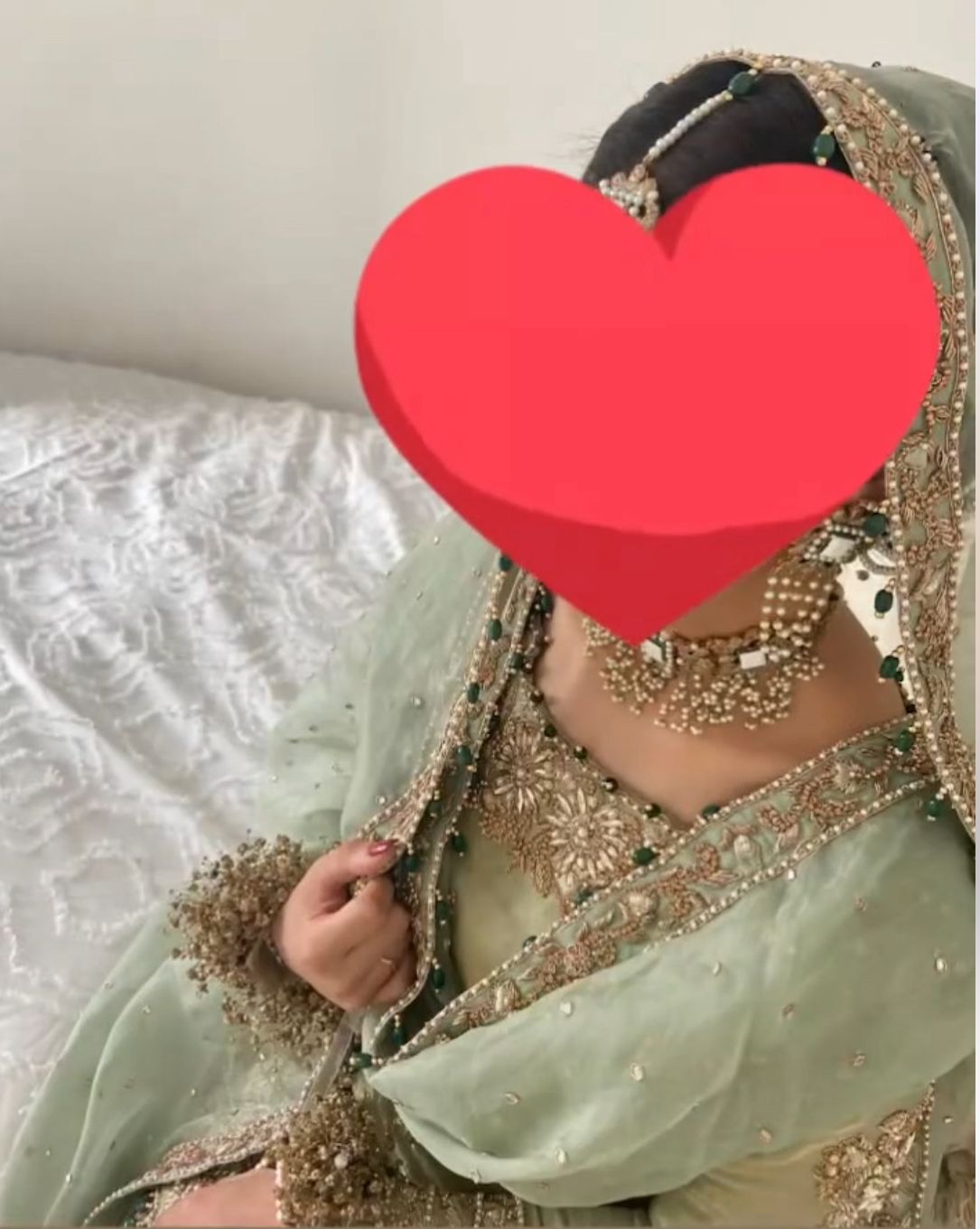 Hoor Kasim Designed Wedding Outfit