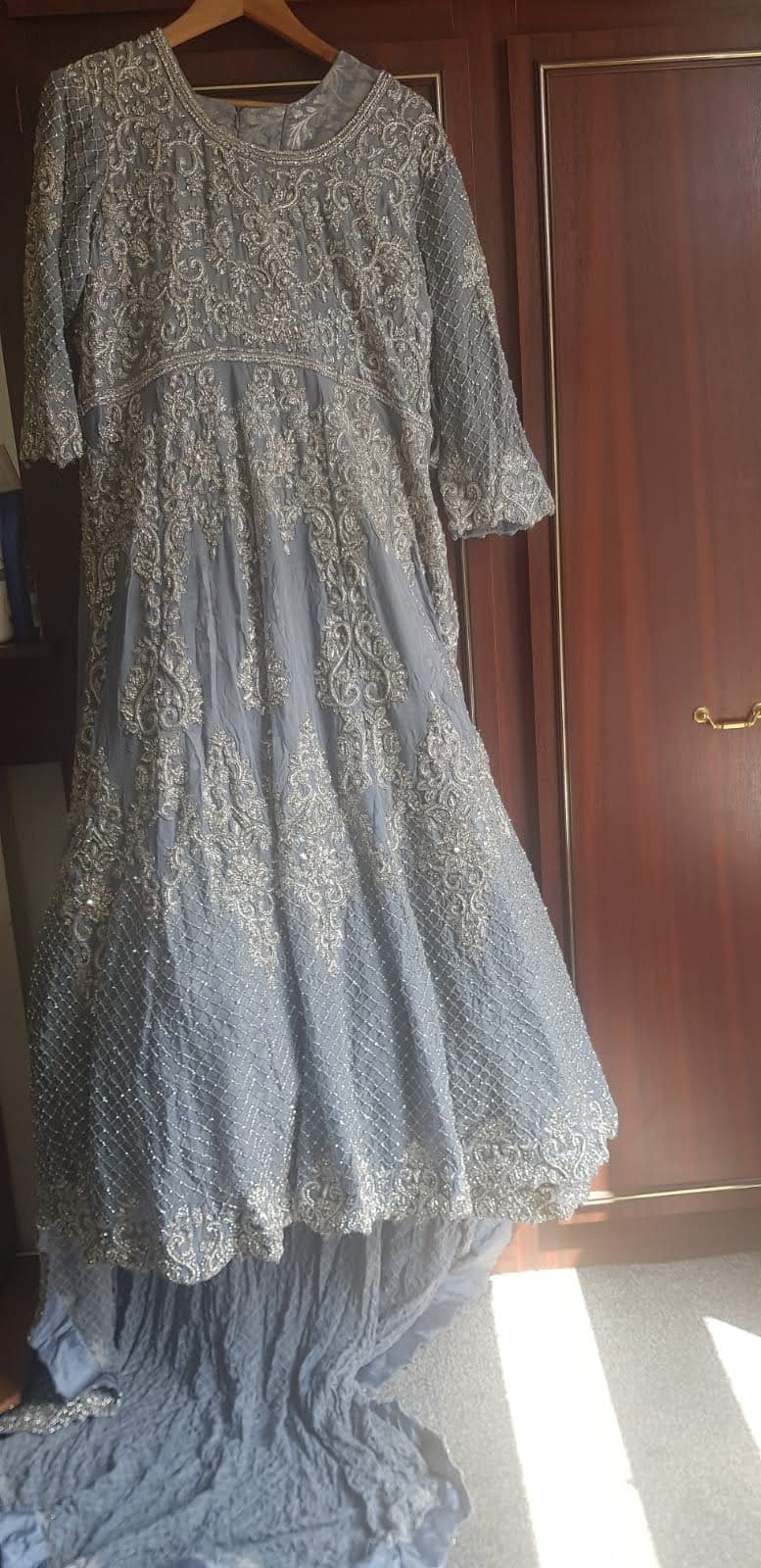 Stunning Elegant Wedding bridal dress.