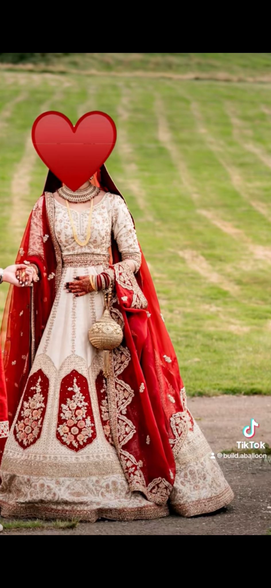 Bidai Bridal Lengha