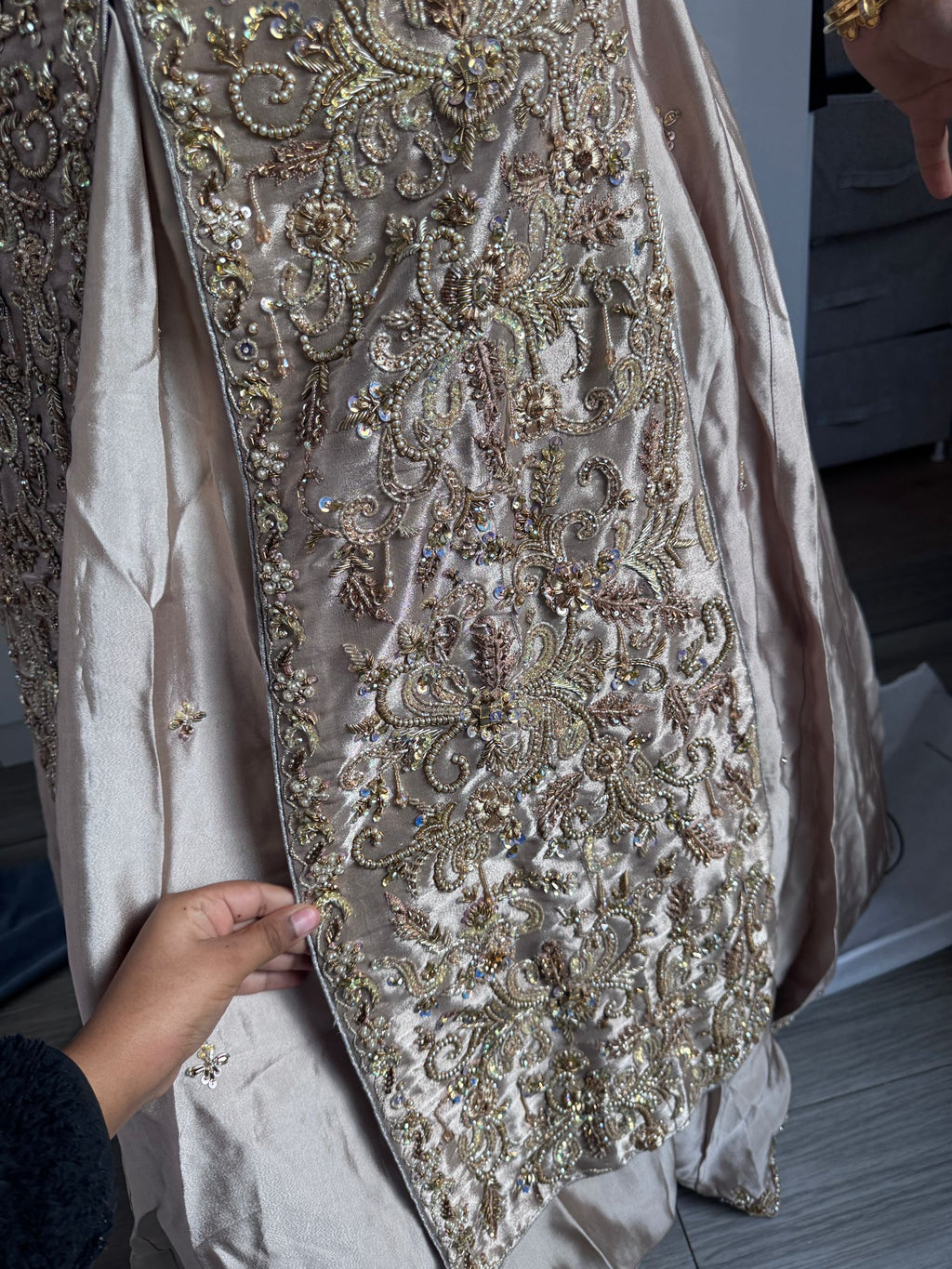 Gold lengha with zardozi