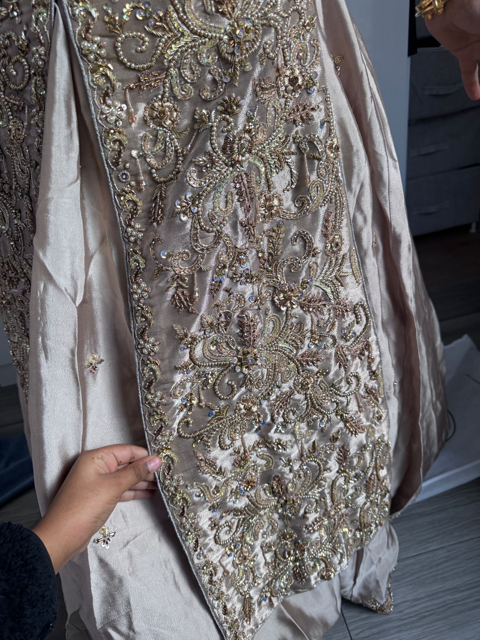 Gold lengha with zardozi