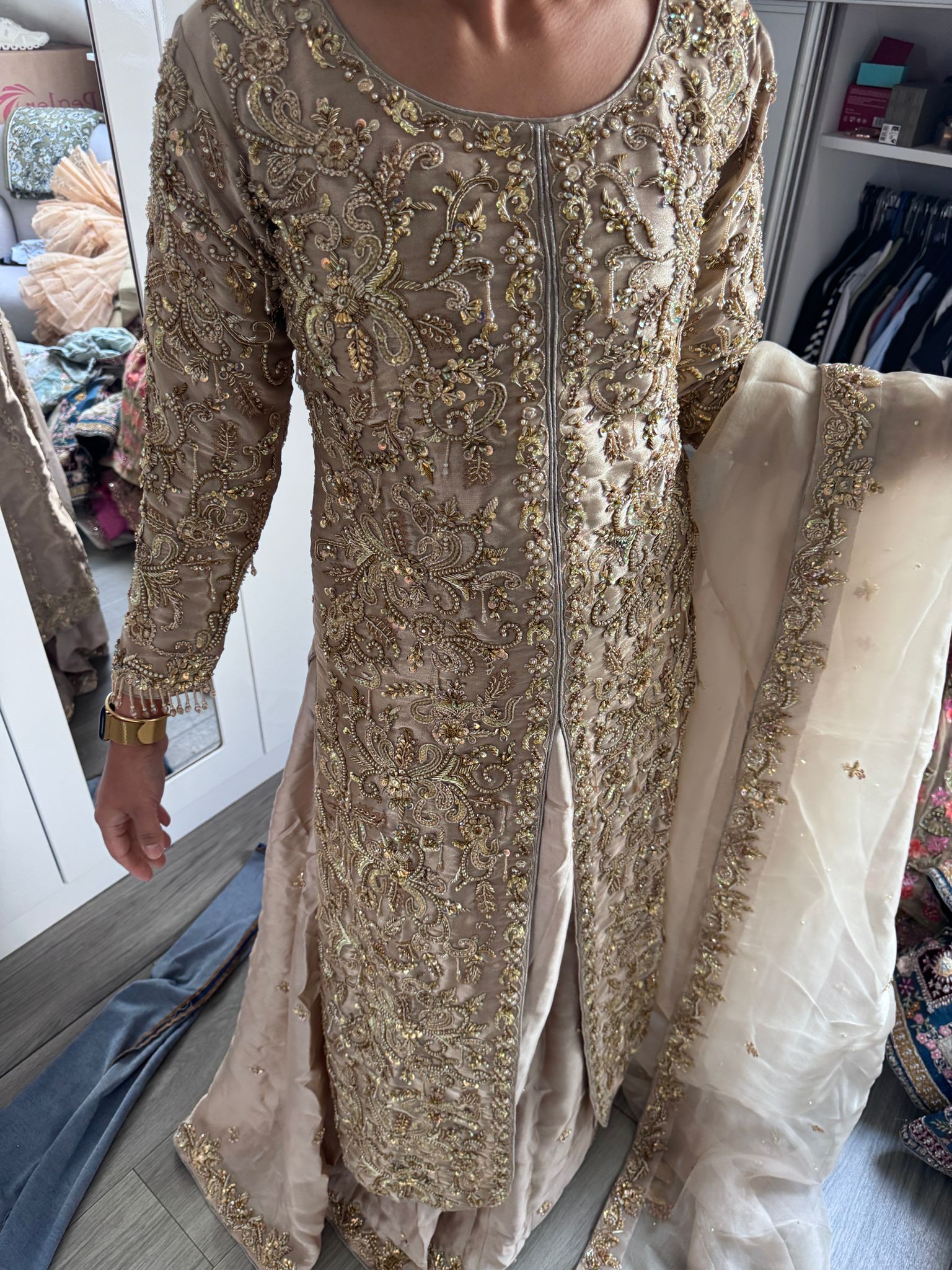 Gold lengha with zardozi