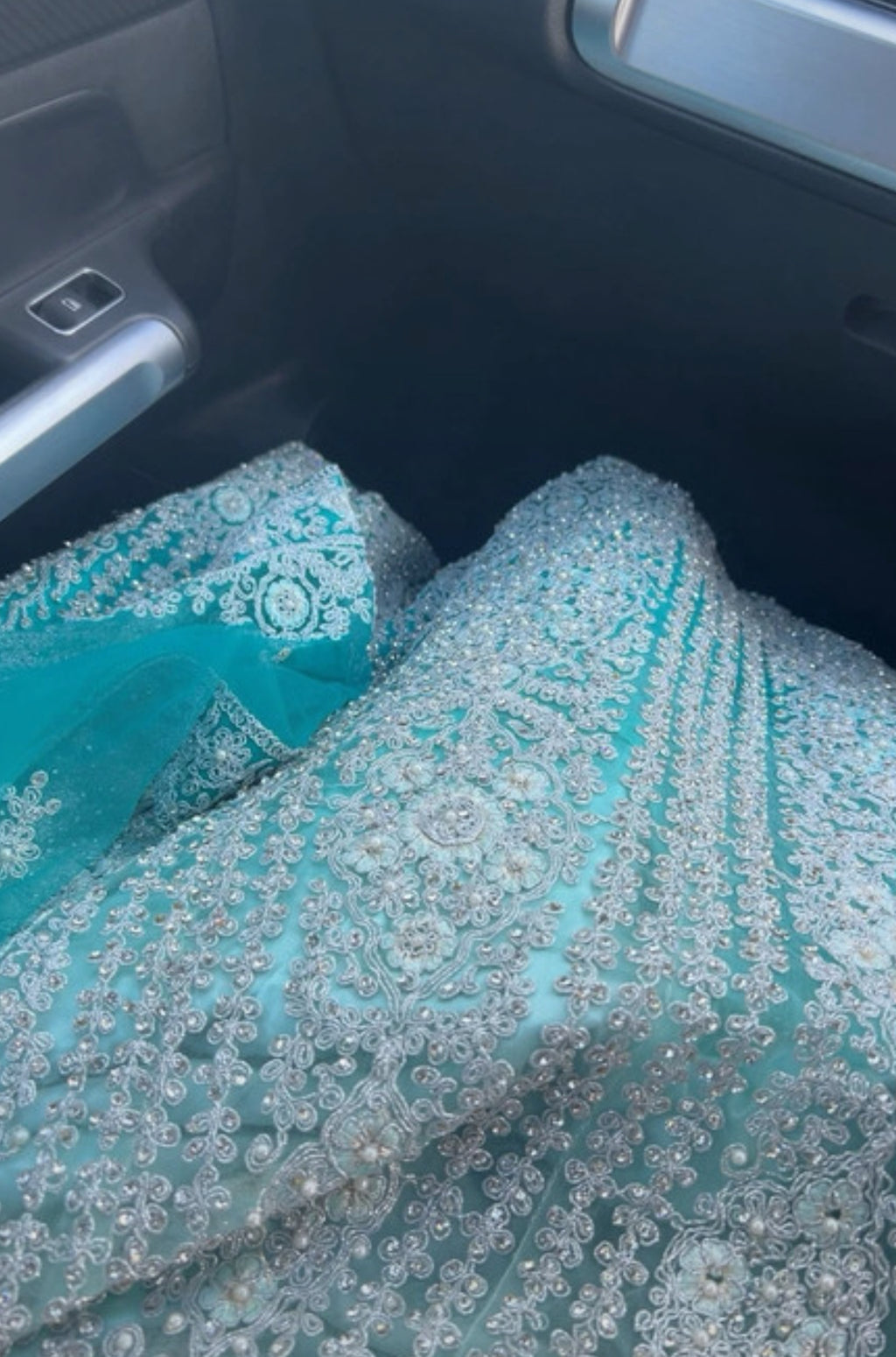 Mendhi lengha
