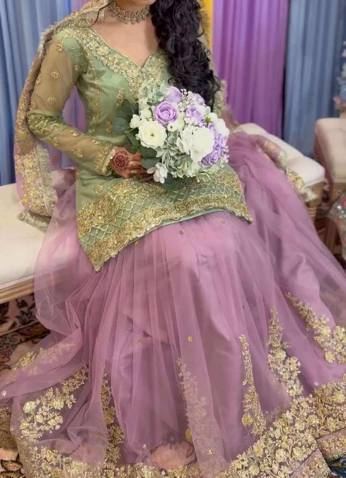 Designed By Lashkara Mendhi lengha