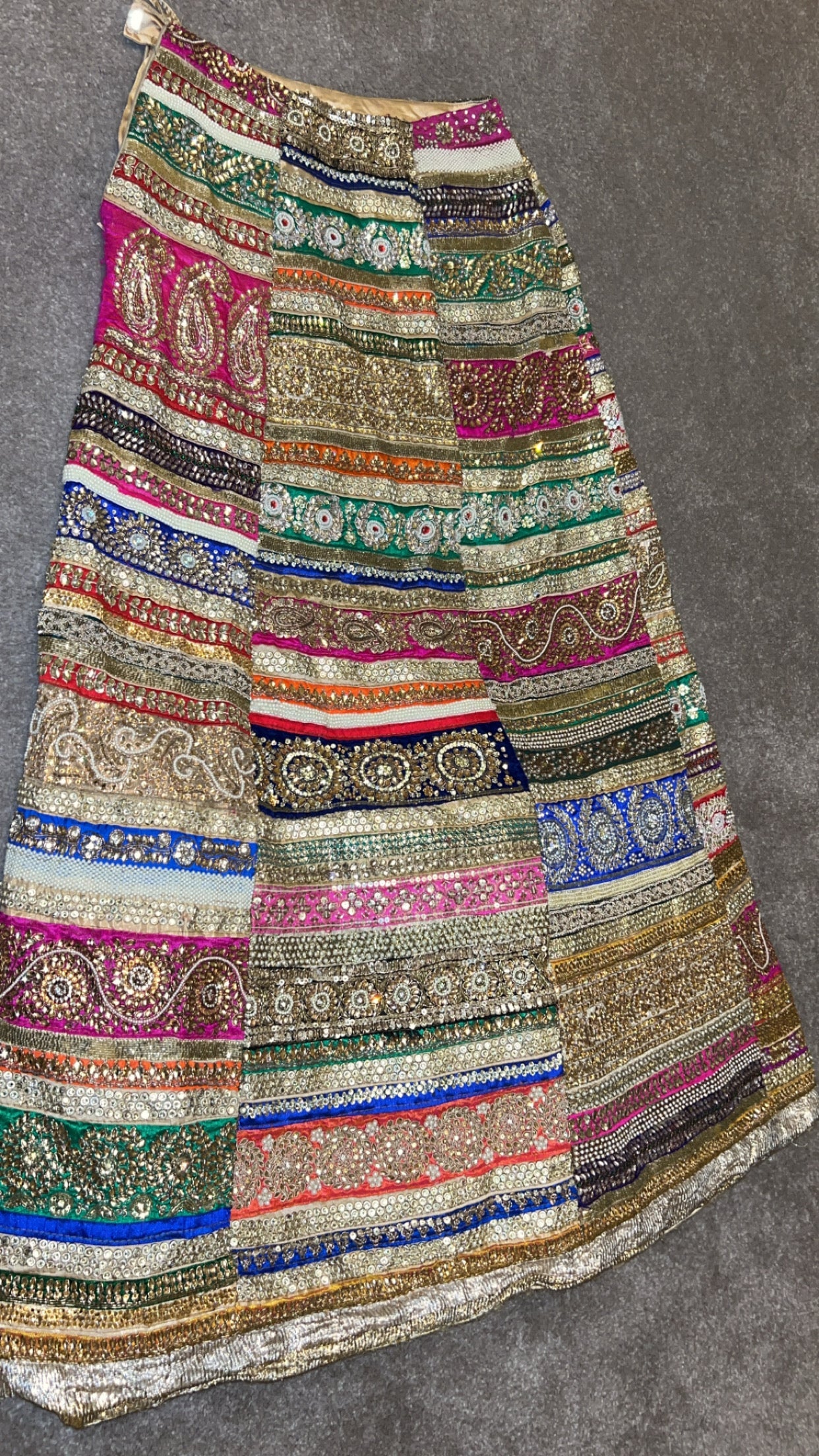 bridal mehndi outfit