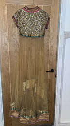 bridal mehndi outfit