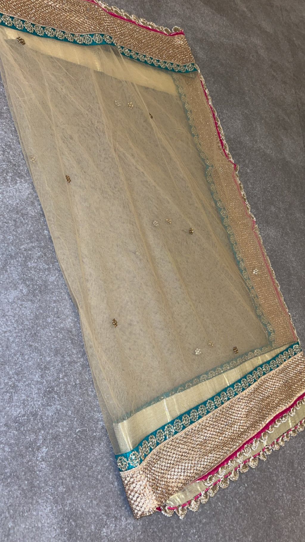 bridal mehndi outfit