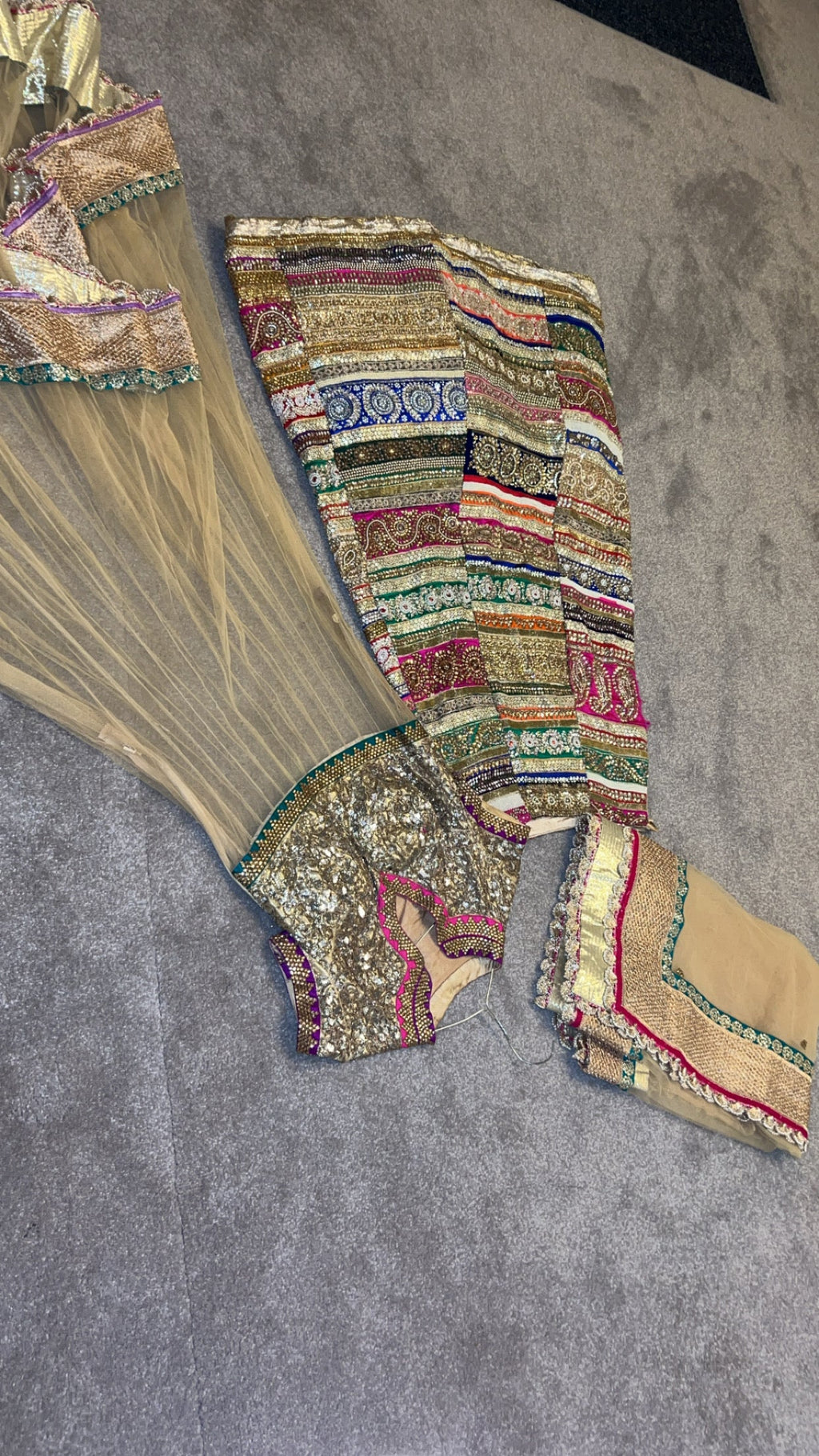 bridal mehndi outfit