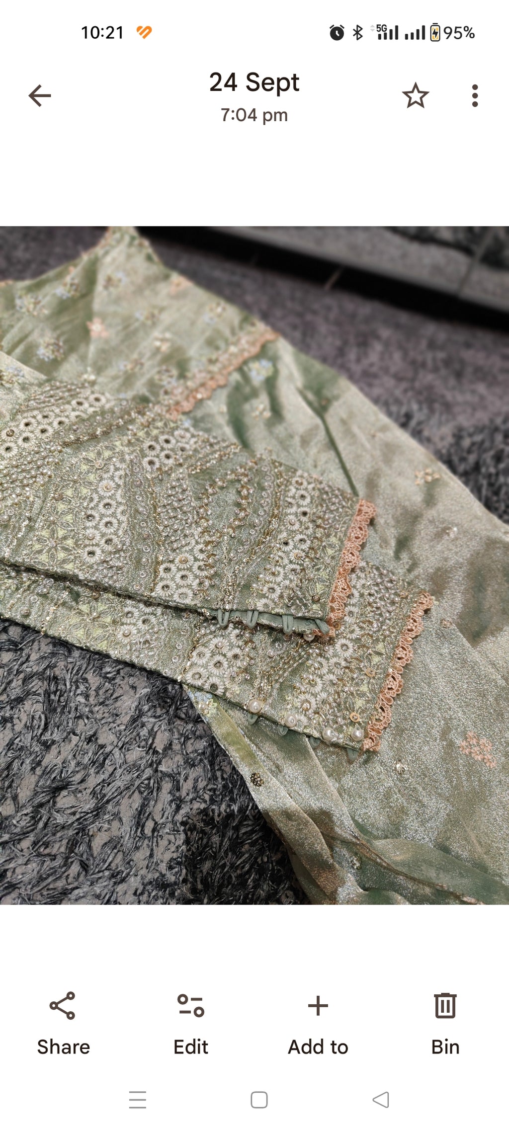 Soraya designer outfit ASTRID DEISGN