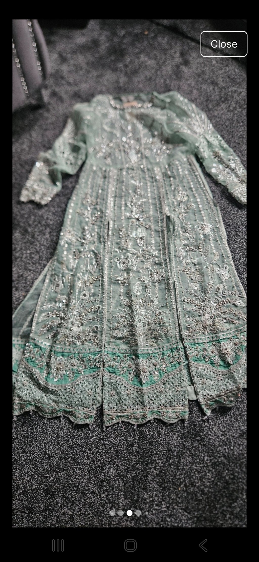 Womens pakistani wedding outfit