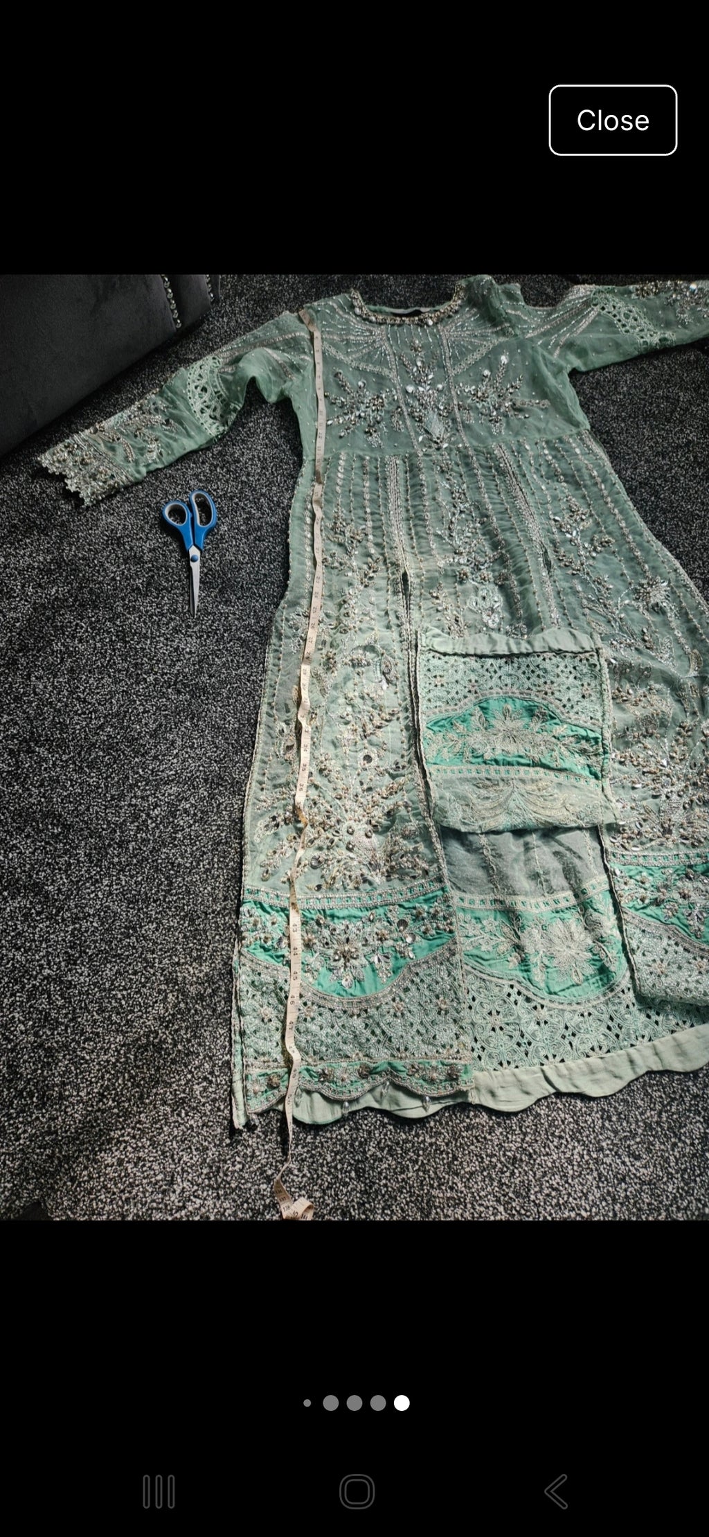 Womens pakistani wedding outfit