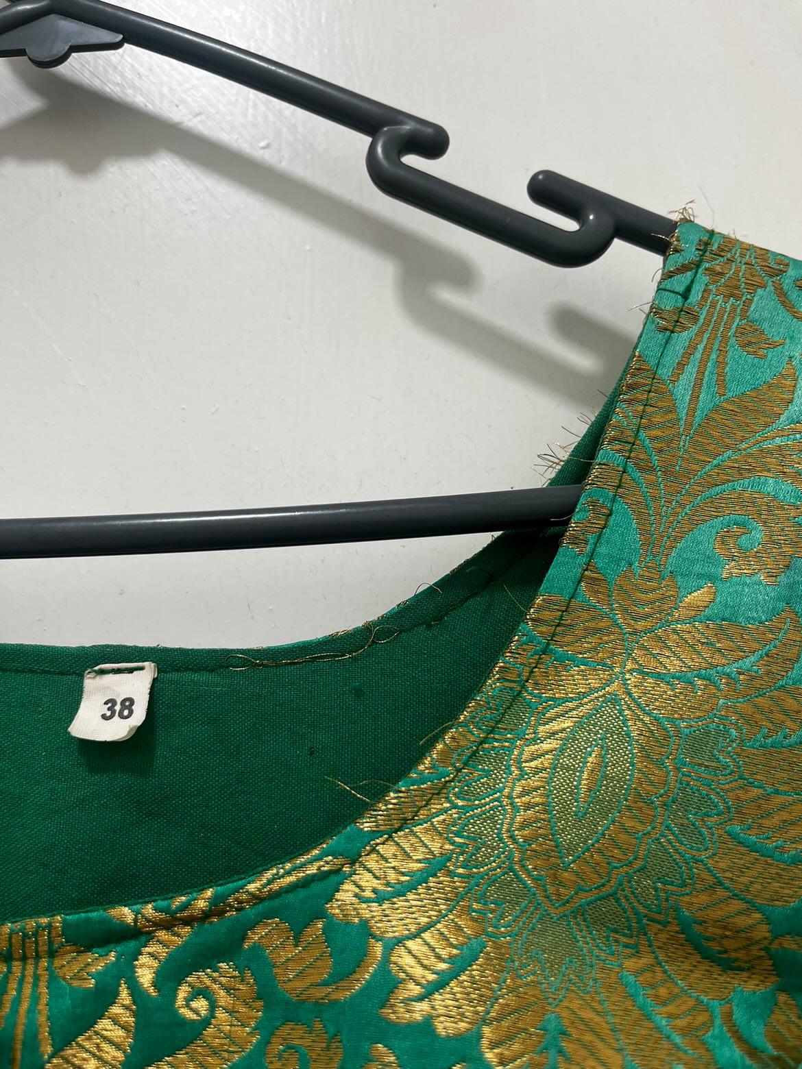 Green and gold traditional dress - Size 38